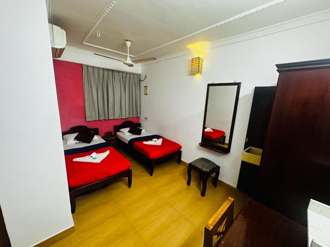 Xhostel Hostel Kochi Εξωτερικό φωτογραφία